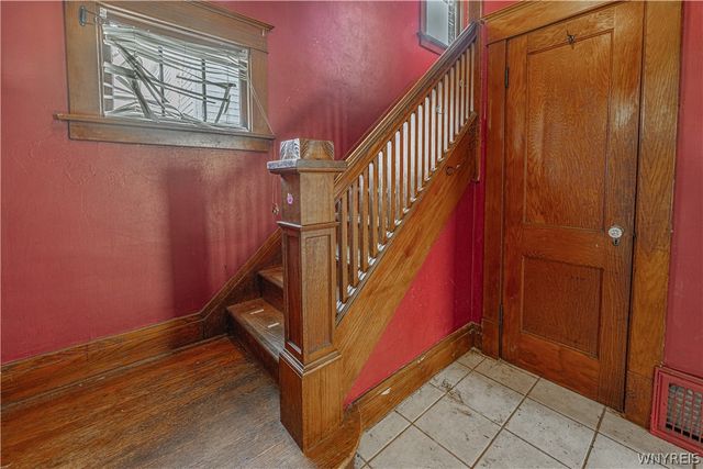 2204 Ontario Avenue, Niagara Falls, NY 14305