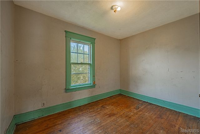 2204 Ontario Avenue, Niagara Falls, NY 14305