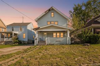 2204 Ontario Avenue, Niagara Falls, NY 14305