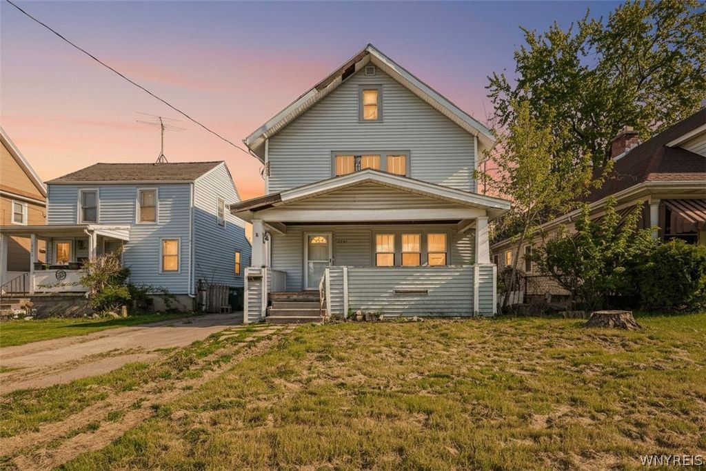 2204 Ontario Avenue, Niagara Falls, NY 14305