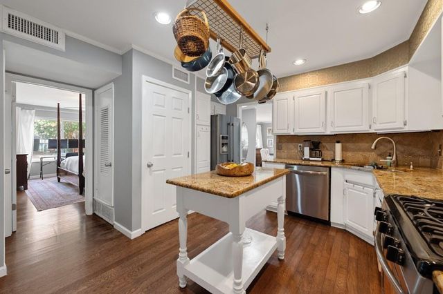 2609 Friar Tuck LN, Austin, TX 78704