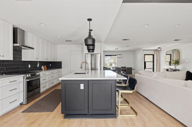 3909 Skipton DR, Austin, TX 78727