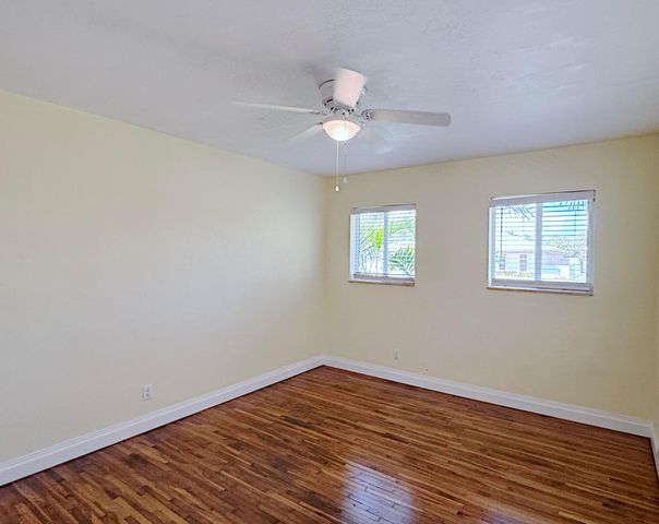 222 SE 2nd Terrace, Dania Beach, FL 33004