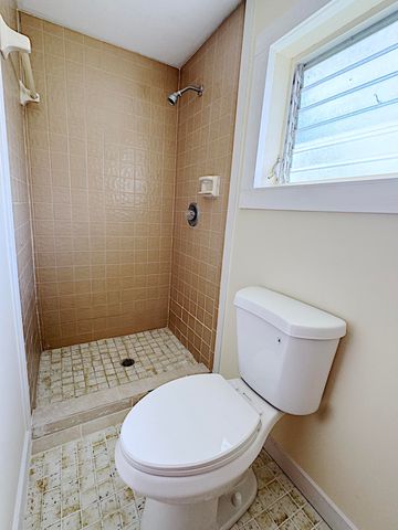 222 SE 2nd Terrace, Dania Beach, FL 33004