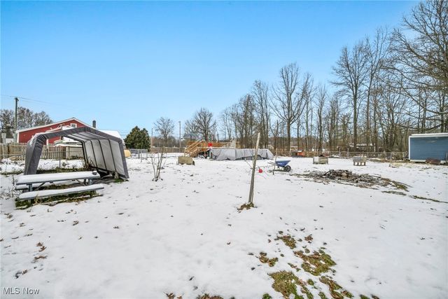 6847 State Route 303, Windham, OH 44288