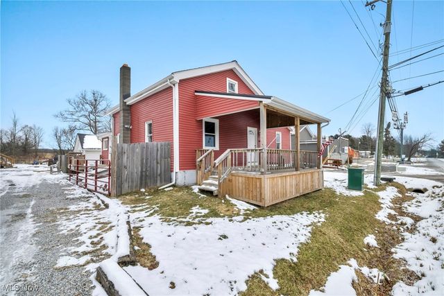 6847 State Route 303, Windham, OH 44288