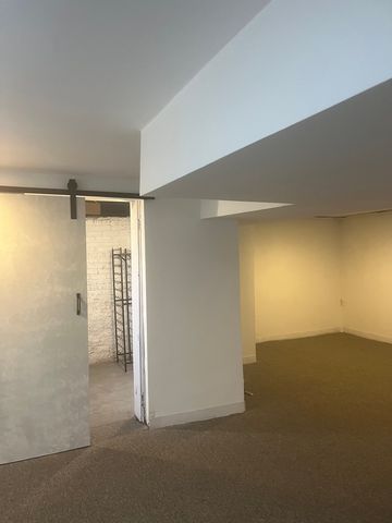 11814 S Parnell Avenue, Chicago, IL 60628