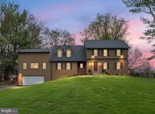 60 N TAVENNER LN, Hamilton, VA 20158