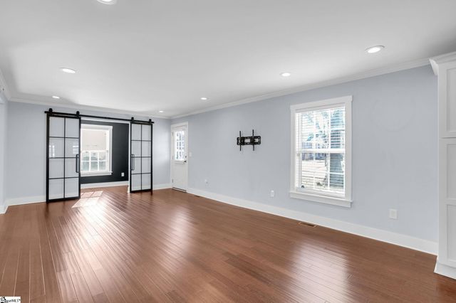 540 Perry Avenue, Greenville, SC 29611