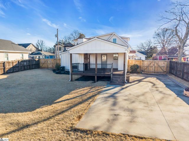 540 Perry Avenue, Greenville, SC 29611