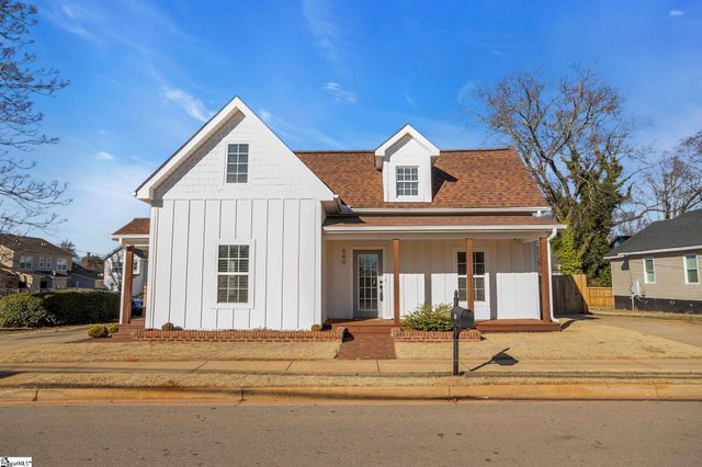 540 Perry Avenue, Greenville, SC 29611