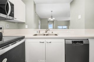 525 E Seaside Way 904, Long Beach, CA 90802