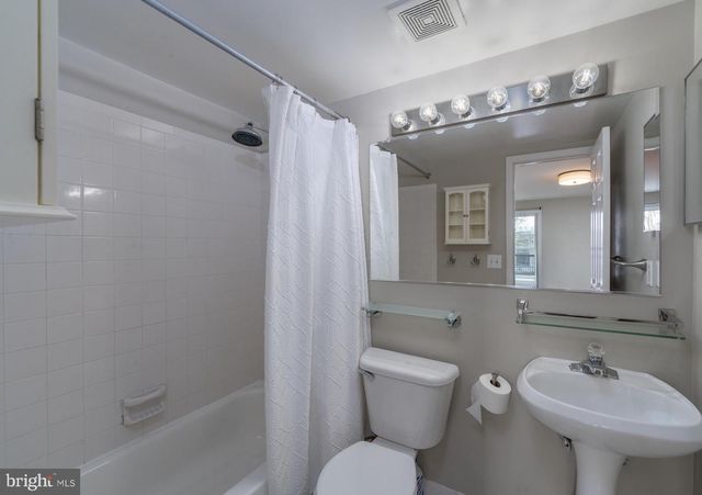 110 BIRCKHEAD ST, Baltimore, MD 21230