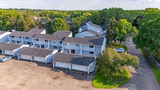 101 Canabury Court, Little Canada, MN 55117