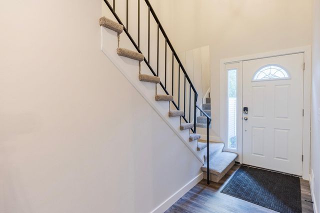 101 Canabury Court, Little Canada, MN 55117
