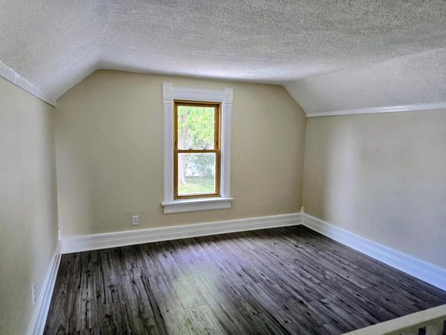 288 Riverside Street, Janesville, WI 53548