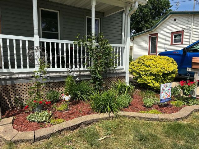 288 Riverside Street, Janesville, WI 53548