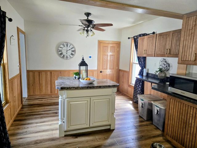 288 Riverside Street, Janesville, WI 53548