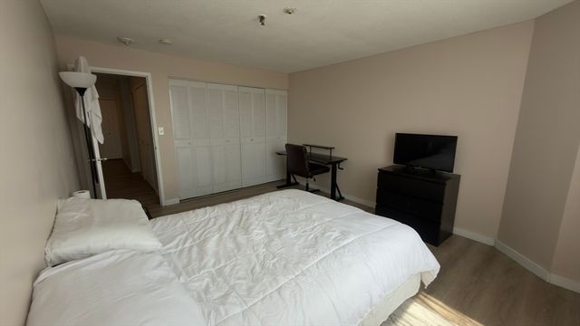 77 Adams 911, Quincy, MA 02169
