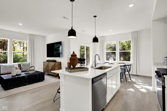 8078 Ridge Line Drive, Pendleton, IN 46064