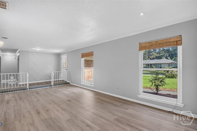 305 Sunderland Drive, Savannah, GA 31419