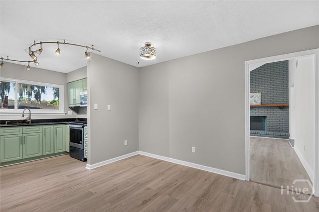 305 Sunderland Drive, Savannah, GA 31419