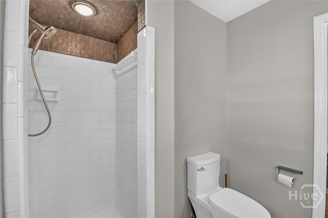 305 Sunderland Drive, Savannah, GA 31419