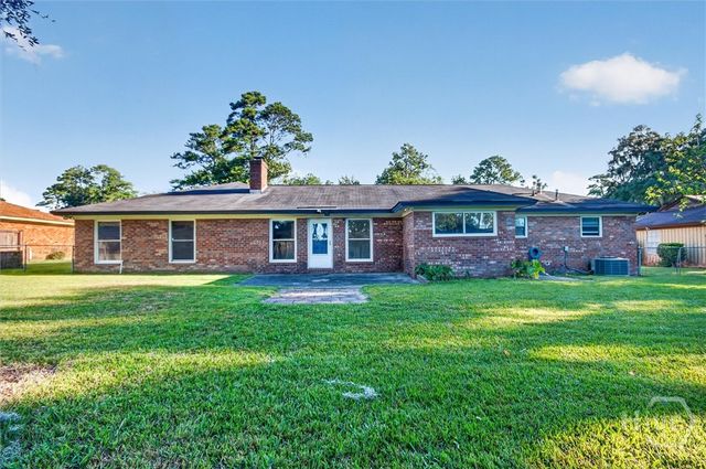 305 Sunderland Drive, Savannah, GA 31419
