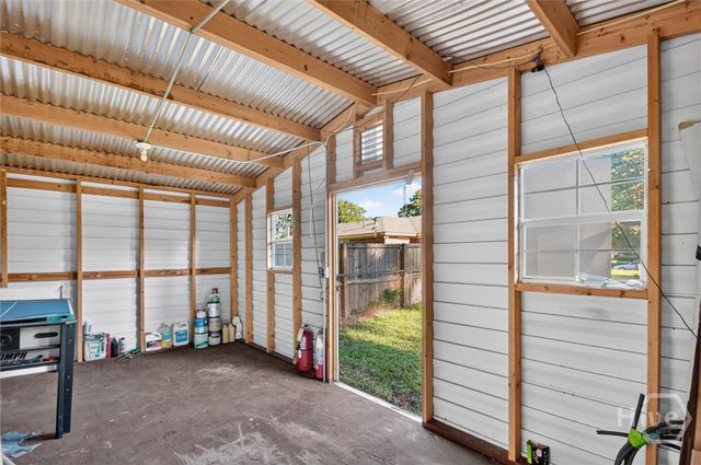 305 Sunderland Drive, Savannah, GA 31419