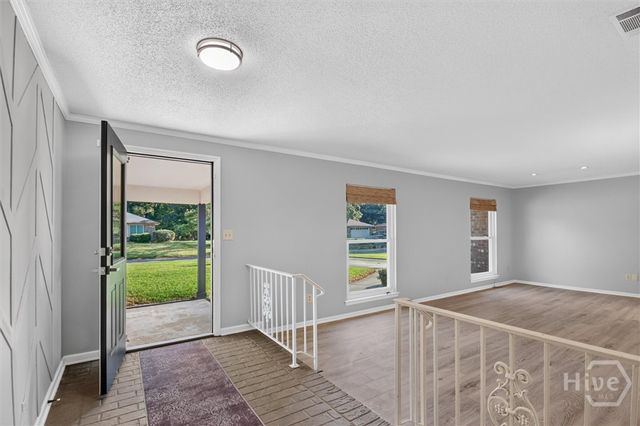305 Sunderland Drive, Savannah, GA 31419