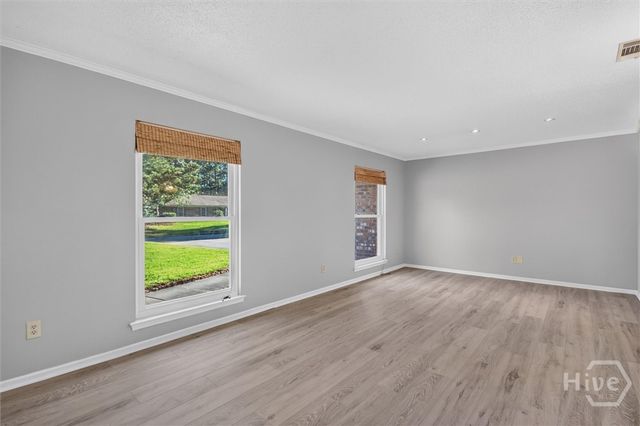 305 Sunderland Drive, Savannah, GA 31419
