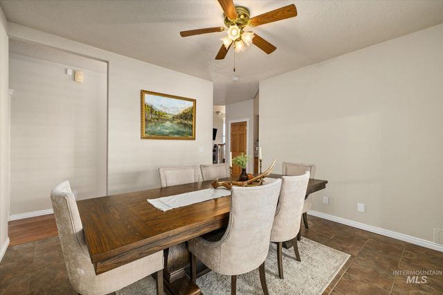 6491 N Hillsboro Pl, Boise, ID 83703
