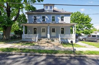 582 Roseberry St, Phillipsburg Town, NJ 08865