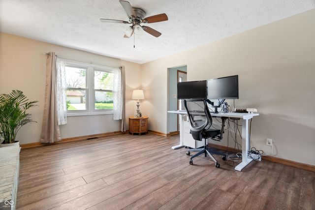 11810 Wainwright Boulevard, Fishers, IN 46038