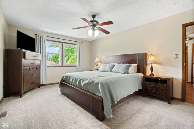 11810 Wainwright Boulevard, Fishers, IN 46038