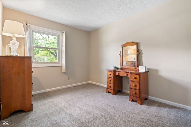 11810 Wainwright Boulevard, Fishers, IN 46038