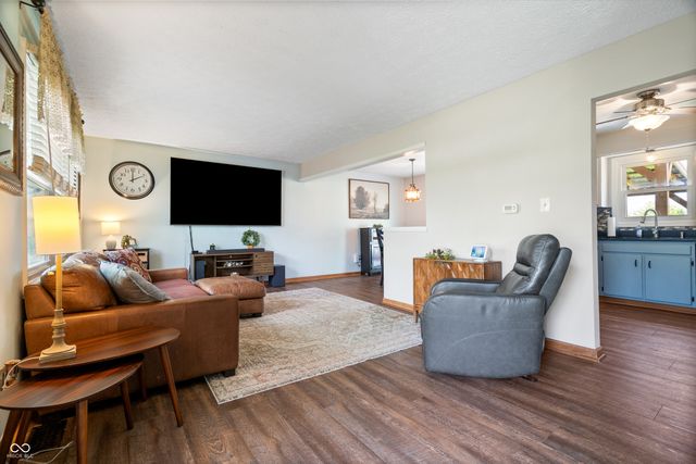 11810 Wainwright Boulevard, Fishers, IN 46038