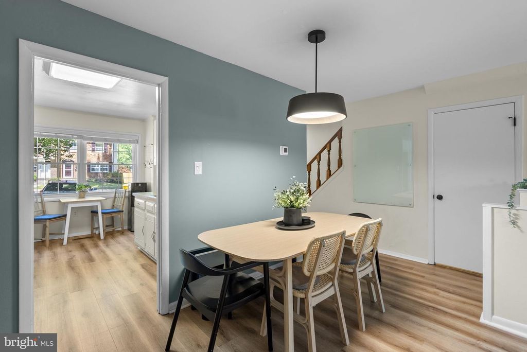 Image 12 of property listing at 1673 FOREST HILL CT, Crofton, MD 21114