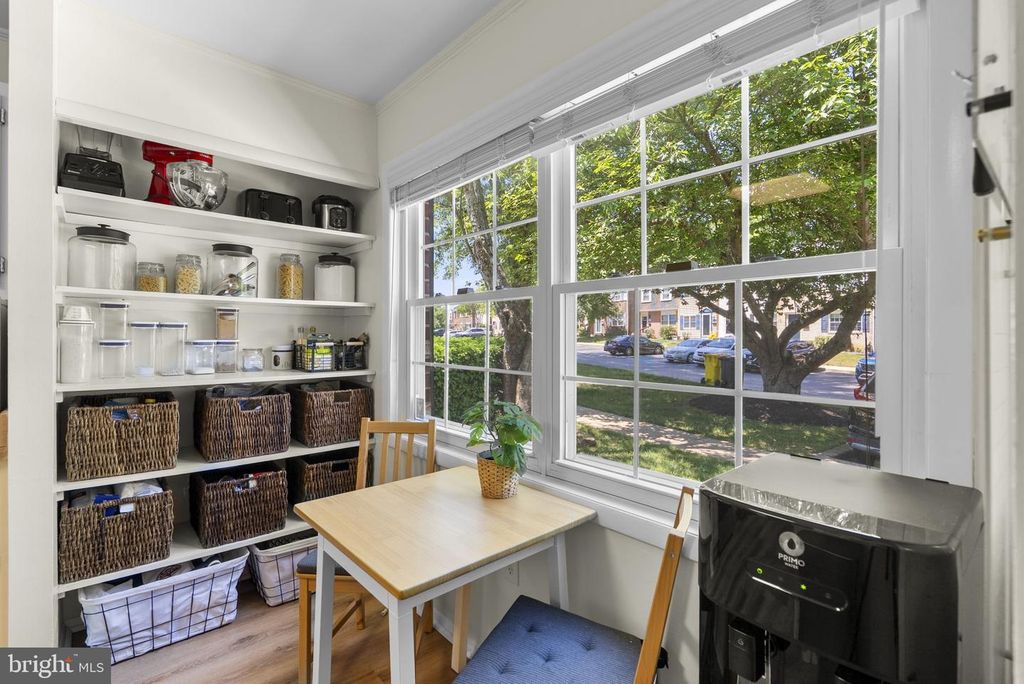 Image 17 of property listing at 1673 FOREST HILL CT, Crofton, MD 21114