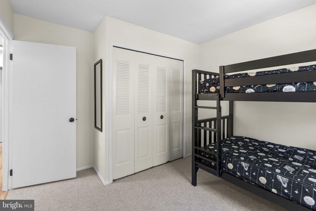 Image 19 of property listing at 1673 FOREST HILL CT, Crofton, MD 21114