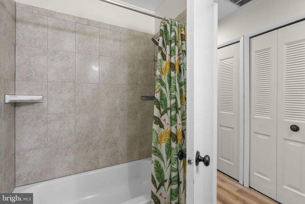 Image 23 of property listing at 1673 FOREST HILL CT, Crofton, MD 21114