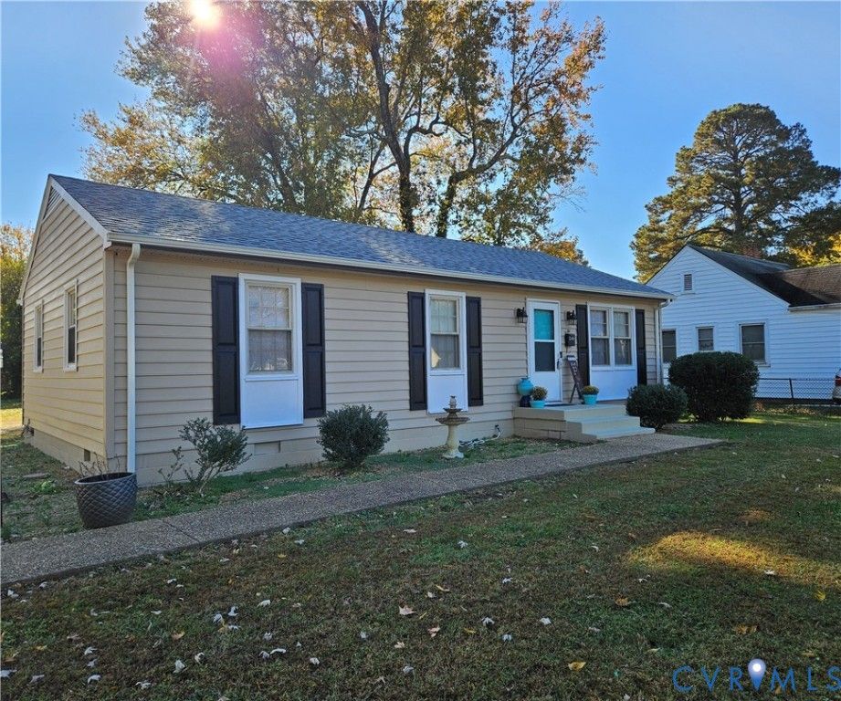 206 Naglee Ave, Sandston, VA 23150
