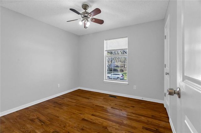 407 Woodson Lane, Greenwood, MO 64034