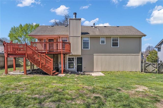 407 Woodson Lane, Greenwood, MO 64034