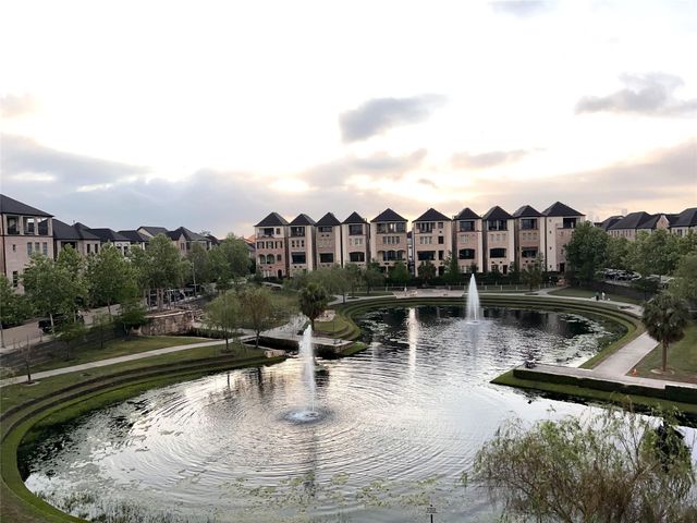 2713 Kinsley Oaks Drive, Houston, TX 77007