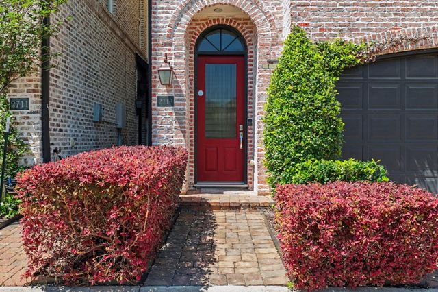 2713 Kinsley Oaks Drive, Houston, TX 77007