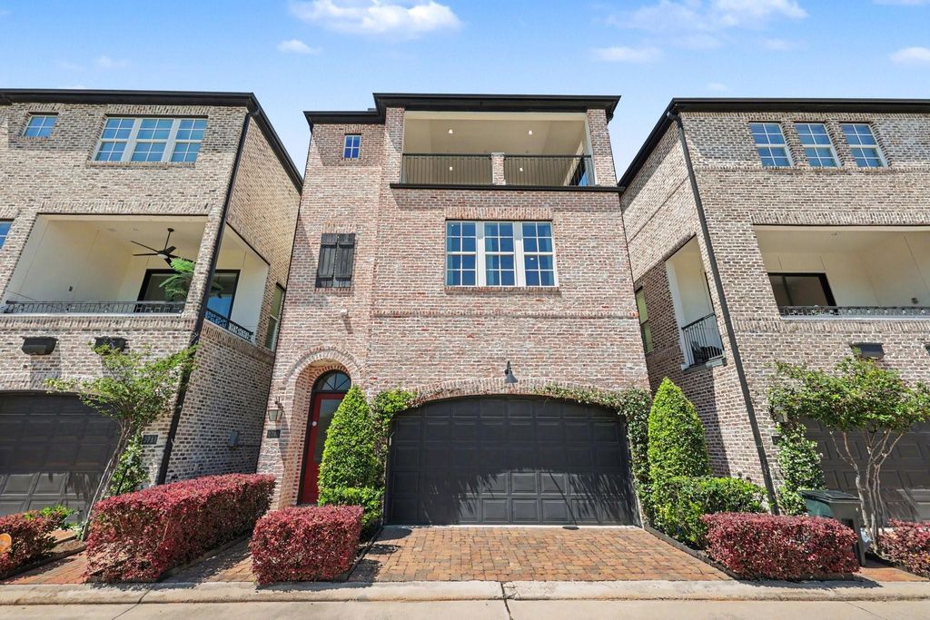 2713 Kinsley Oaks Drive, Houston, TX 77007