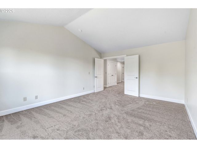 1018 34TH Pl, Forest Grove, OR 97116