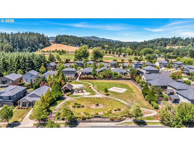 1018 34TH Pl, Forest Grove, OR 97116