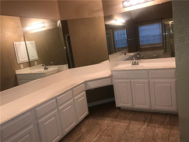 4205 Calloway Drive, Mansfield, TX 76063